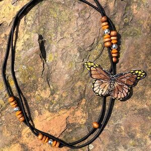 Butterfly Choker Necklace with Wooden Beads